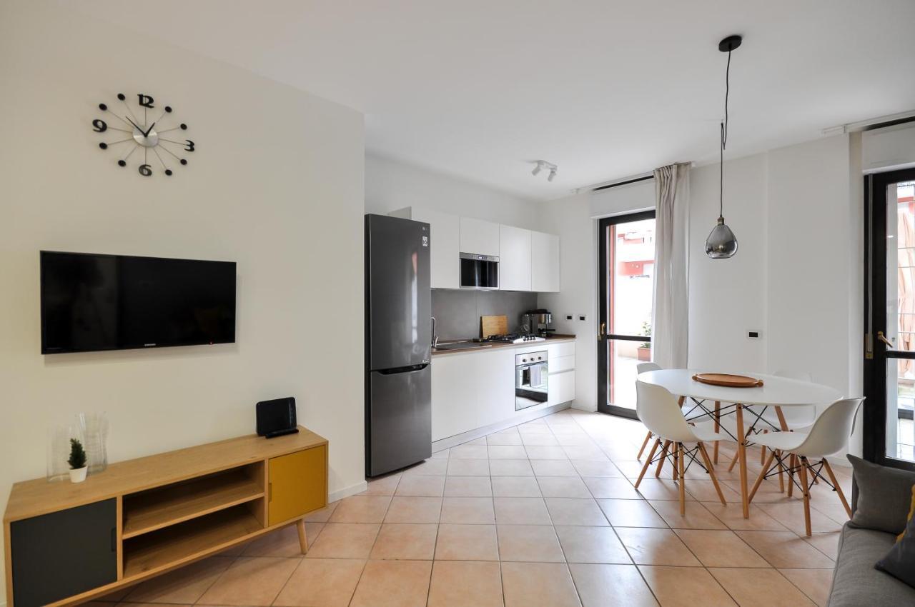 Caseospitali - Casa Cri&Eli, Super Trilocale Con Terrazzo In Zona Lambrate Per 5 Milão Exterior foto